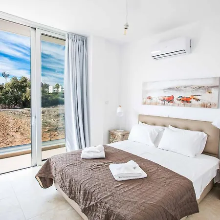 Olivine 20 Protaras